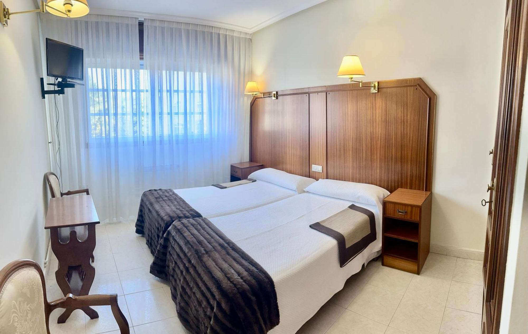 Hostal La Cubana Carballino Εξωτερικό φωτογραφία